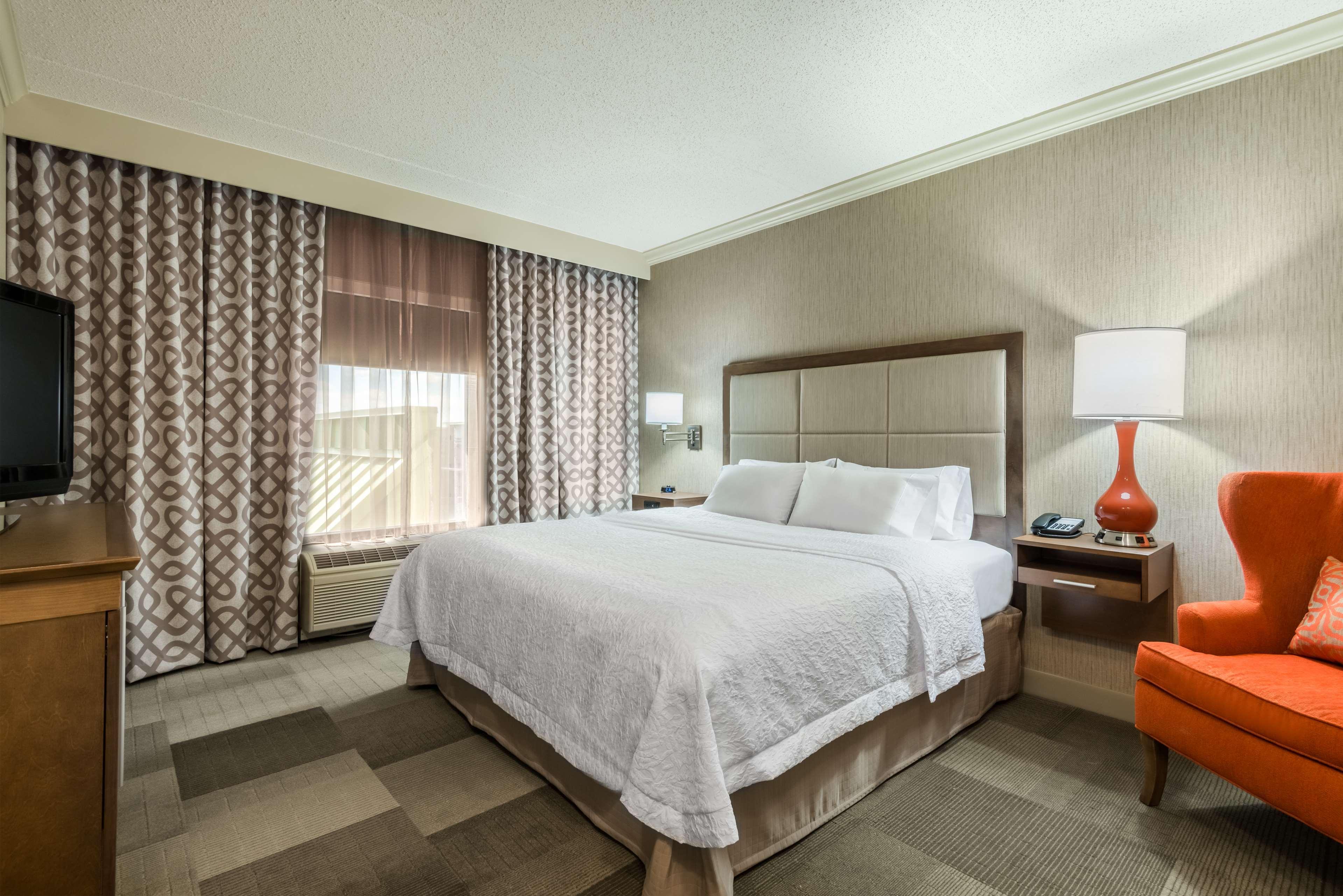 Hampton Inn Coventry-Warwick Area Екстер'єр фото