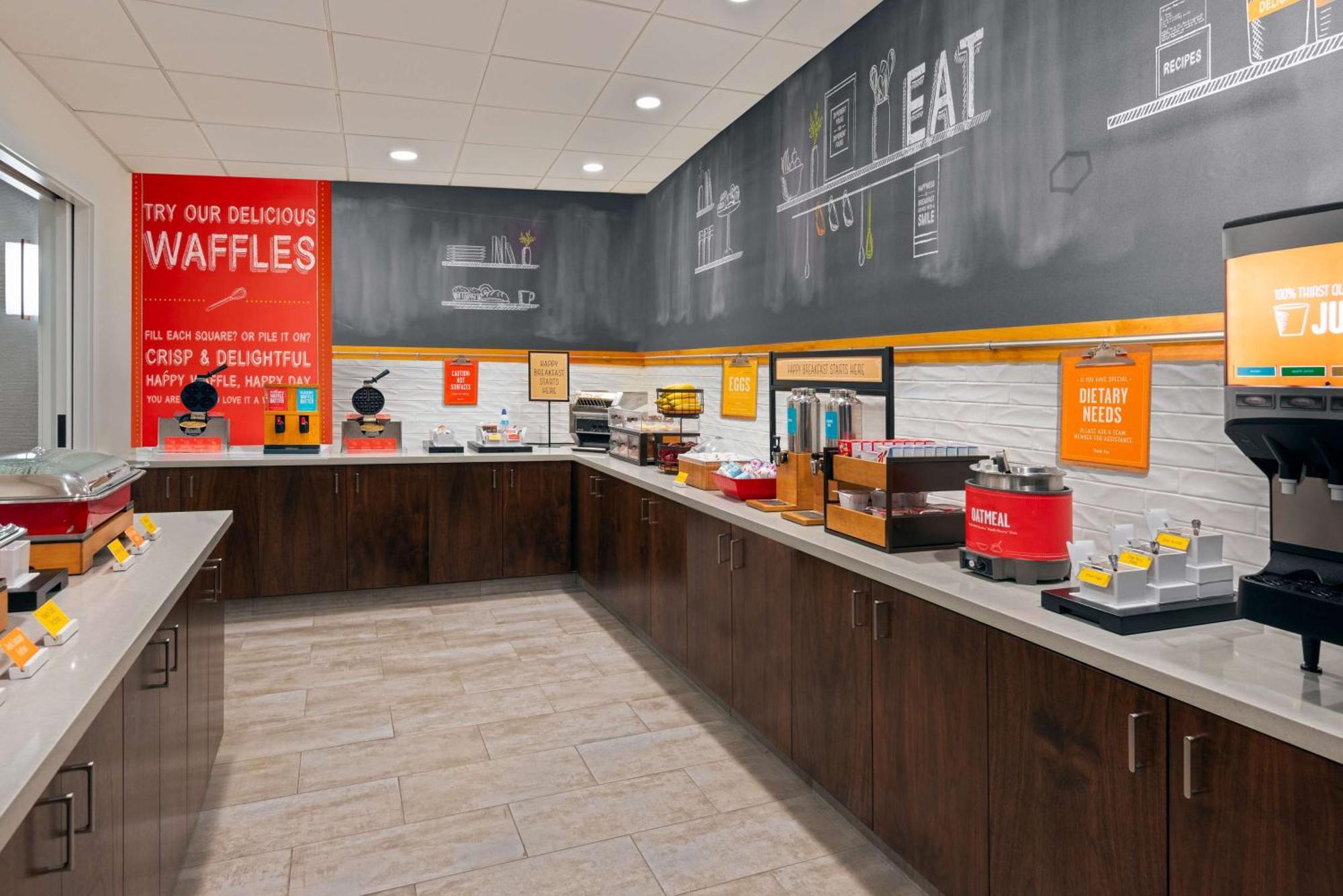 Hampton Inn Coventry-Warwick Area Екстер'єр фото