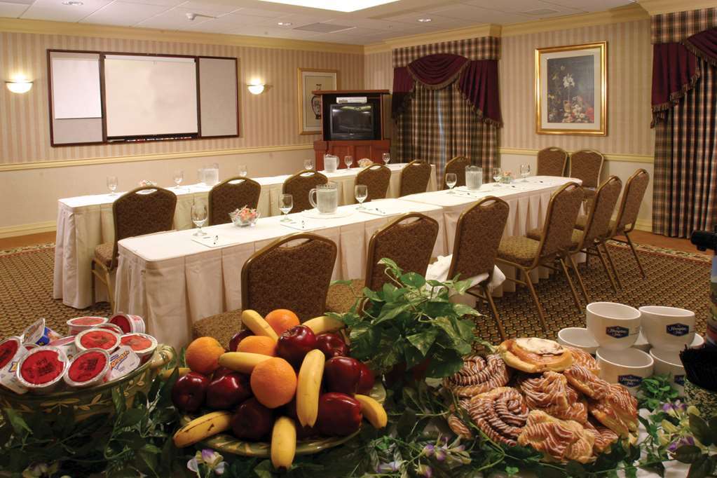 Hampton Inn Coventry-Warwick Area Зручності фото